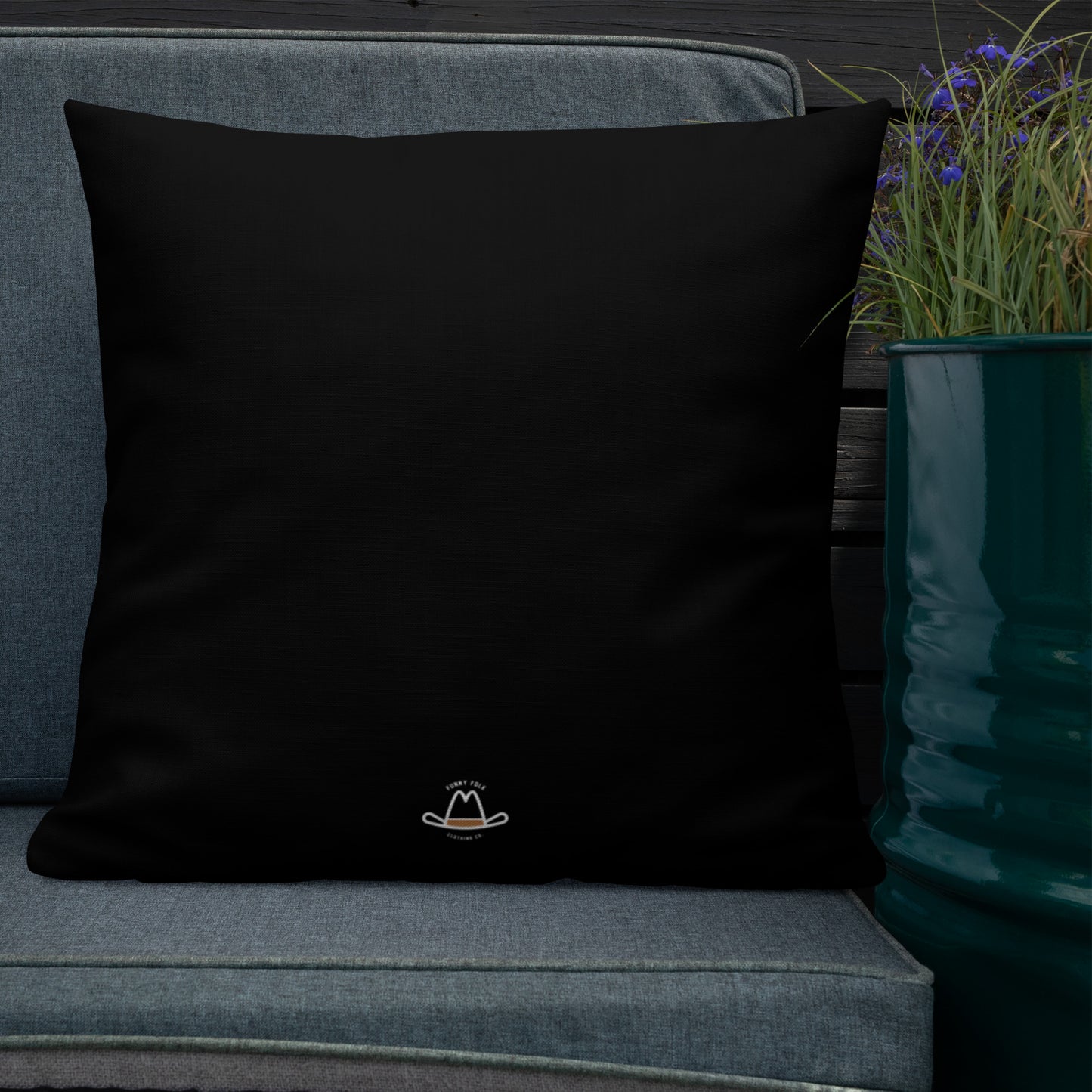 Ride Smithville Premium Pillow